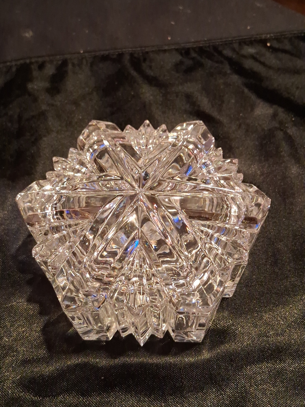Mikasa Clear Crystal Cut Glass Decorative Trinket Box